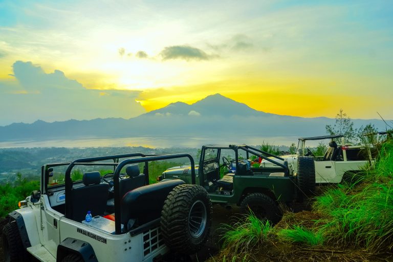 volcano-jeep2